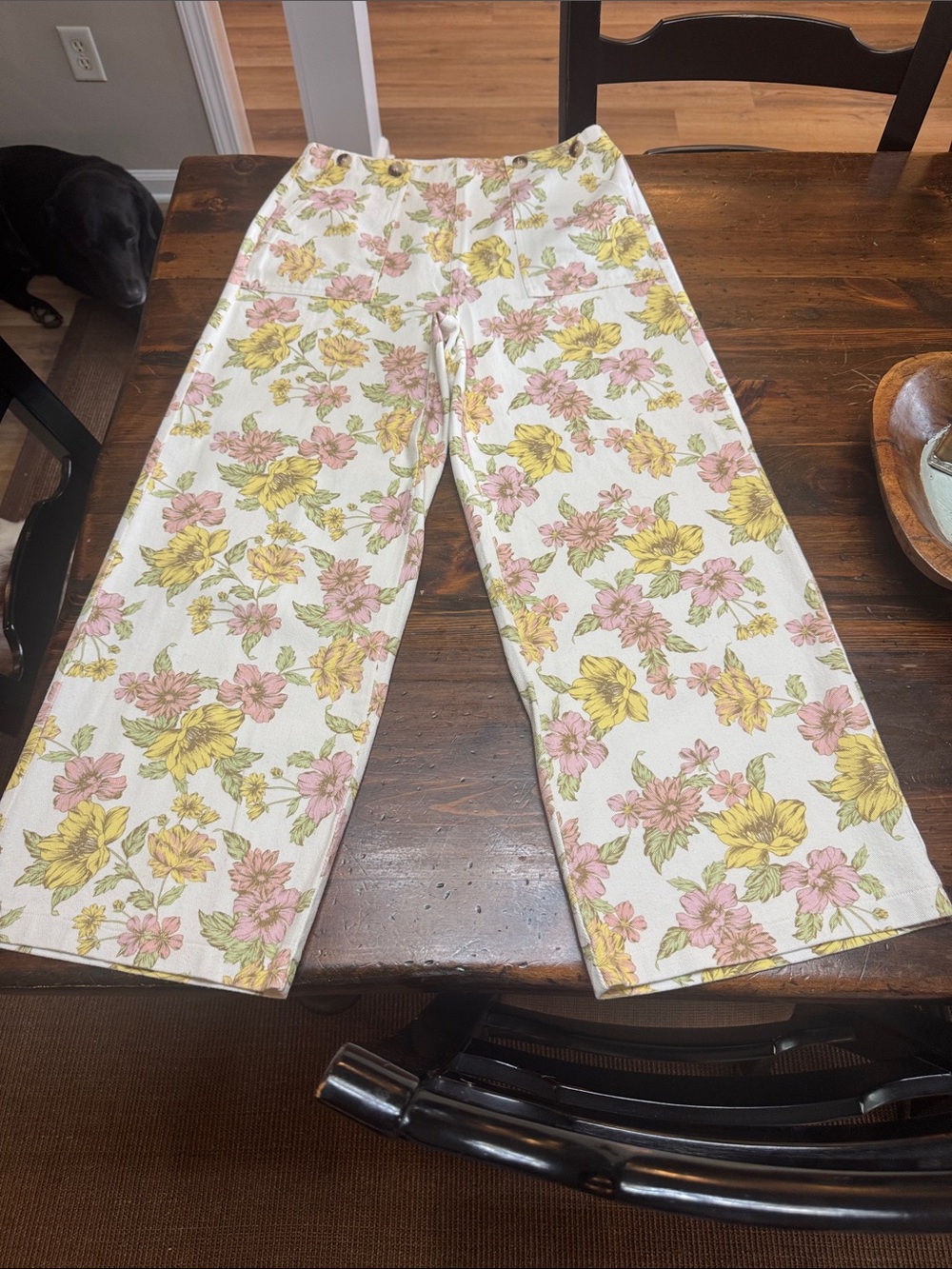 White Floral Wide-Leg Jeans with Pink and Yellow Blooms